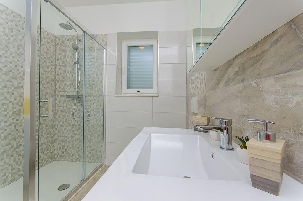 Beach & Park Apartment Kaštela Extérieur photo